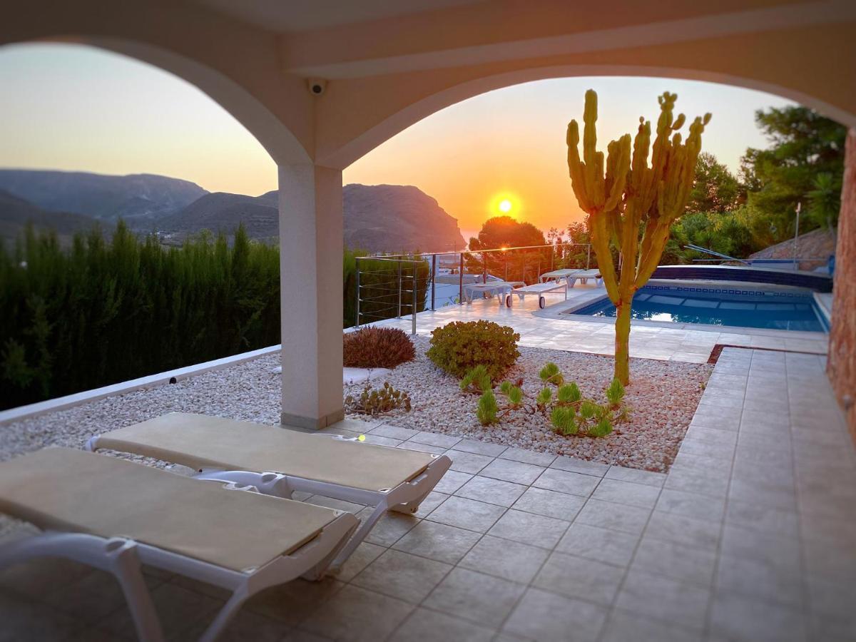 Oro Y Luz Negras Holiday home